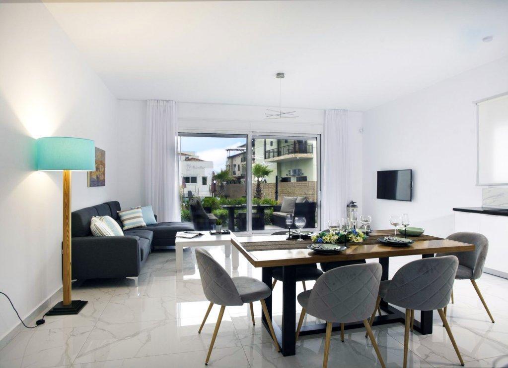 Acrotel Porto Brava Luxury Villas オルモス・パナギアス エクステリア 写真